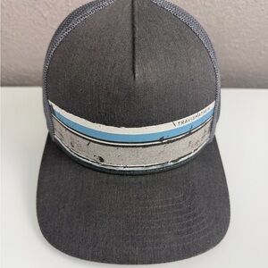 Travis Mathew Painter Hat Heather Gray Pinstripe Men’s L-XL Golf Flex Fit